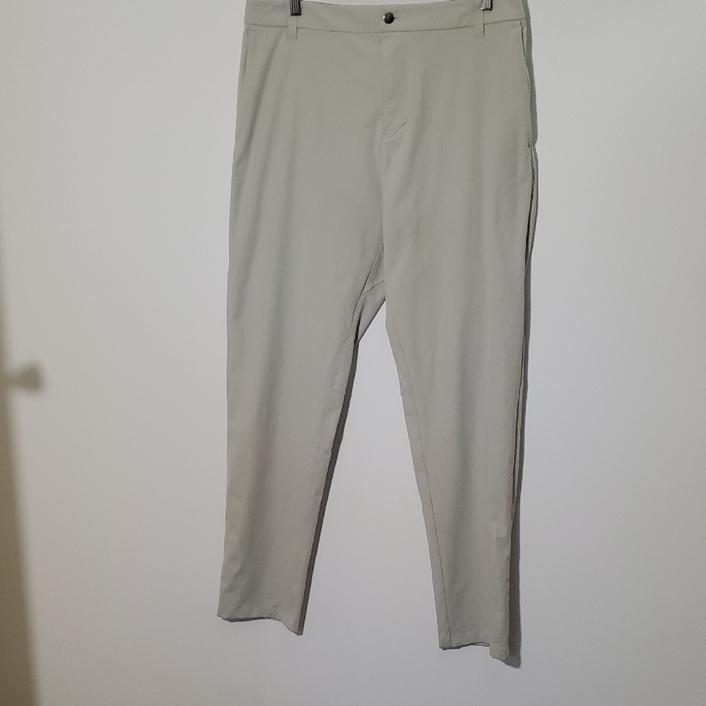 Lululemon Men's Commission Slim-Fit Pant Size 36 - Picture 2 of 12